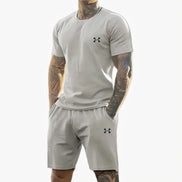 Ensemble sport homme respirant t-shirt et short